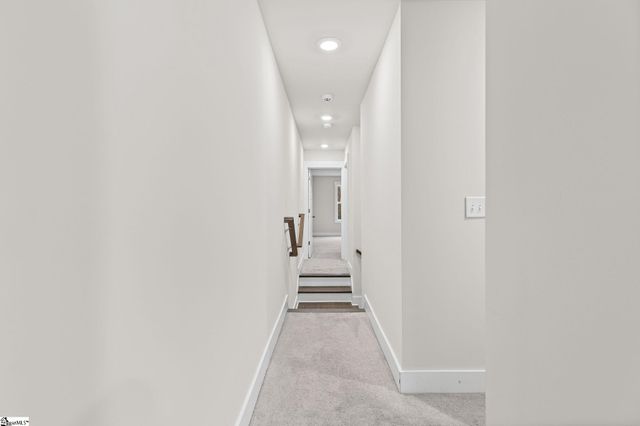 6 Thornfield Drive, Greenville, SC 29605