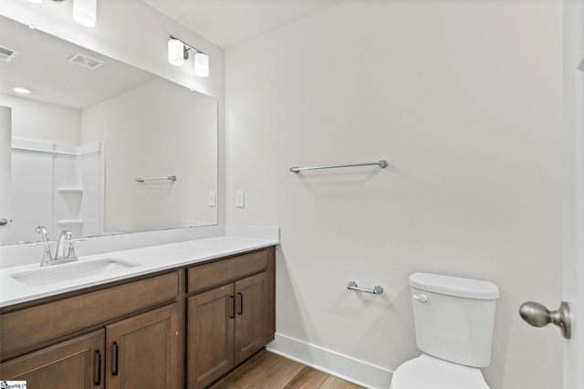 6 Thornfield Drive, Greenville, SC 29605