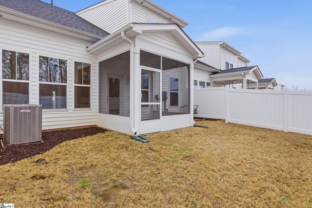 6 Thornfield Drive, Greenville, SC 29605