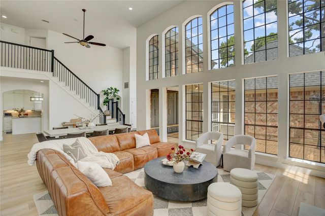 11703 Wickhollow Lane, Houston, TX 77043
