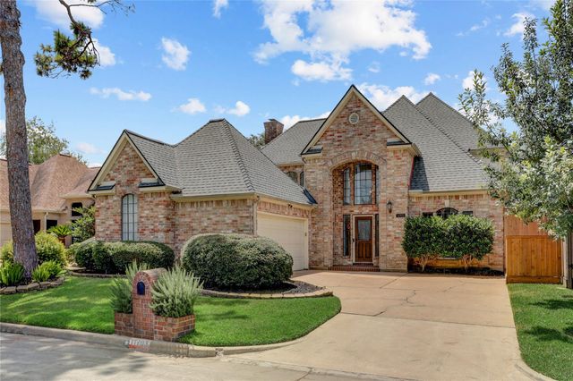 11703 Wickhollow Lane, Houston, TX 77043