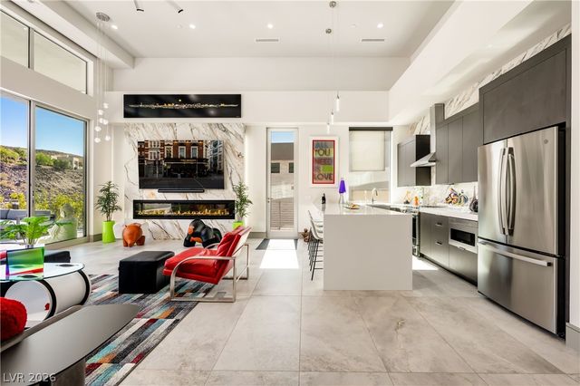 1205 Amber Rim Drive, Henderson, NV 89012