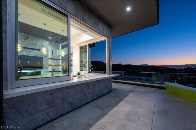 1205 Amber Rim Drive, Henderson, NV 89012