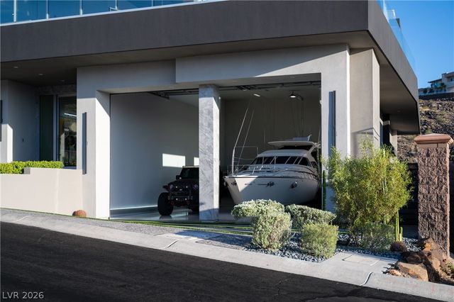 1205 Amber Rim Drive, Henderson, NV 89012