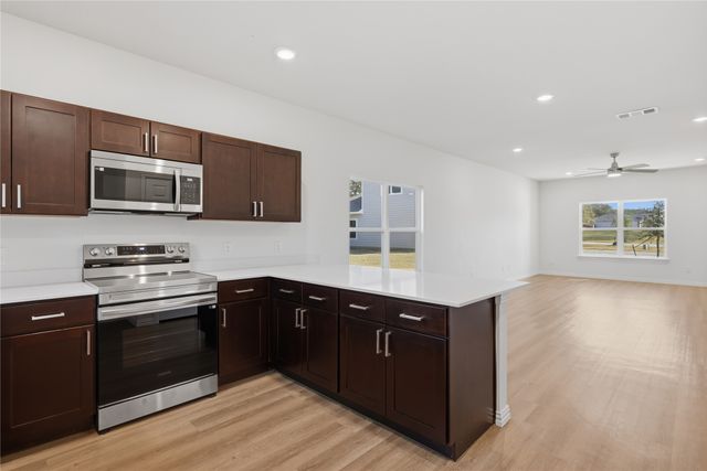 1613 Annabelle Street, Cleburne, TX 76031