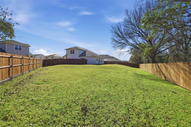 1613 Annabelle Street, Cleburne, TX 76031