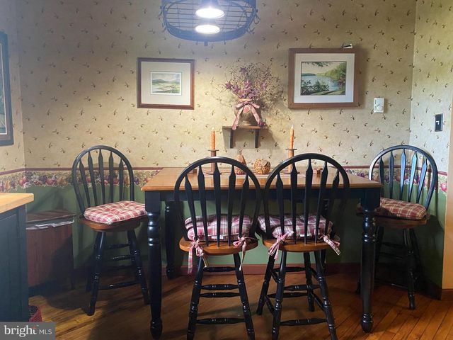 601 ORCHARD RD, Sellersville, PA 18960