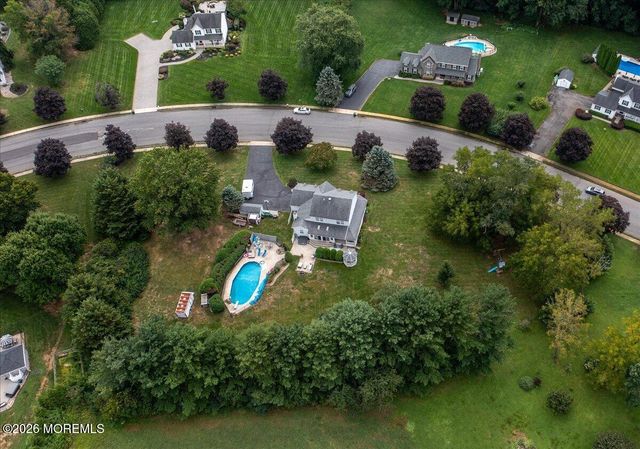 8 Long Acre Drive, Cream Ridge, NJ 08514