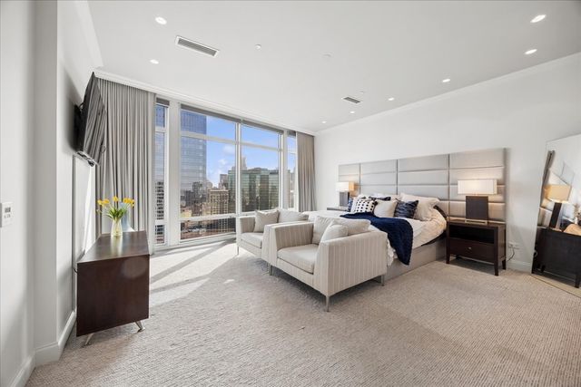 333 N Canal Street 3604, Chicago, IL 60606