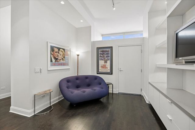 333 N Canal Street 3604, Chicago, IL 60606