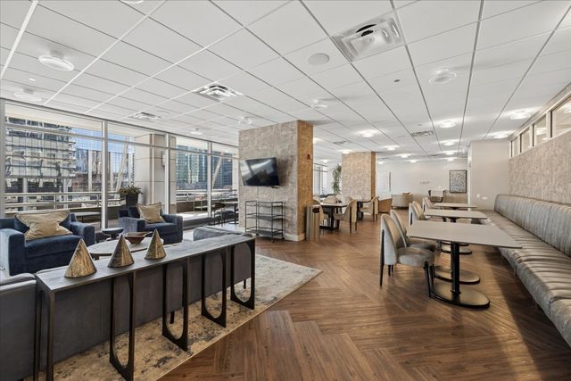 333 N Canal Street 3604, Chicago, IL 60606