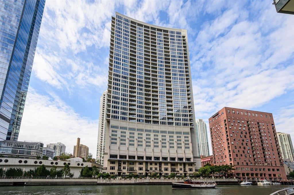 333 N Canal Street 3604, Chicago, IL 60606