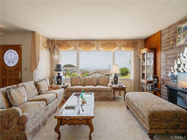 464 Calle De Castellana, Redondo Beach, CA 90277