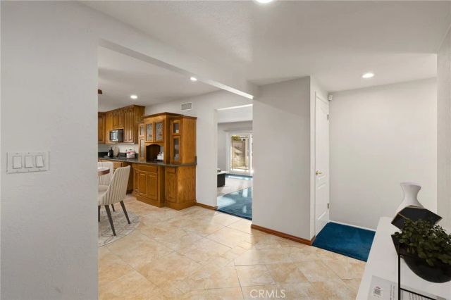 819 N Shaftesbury Avenue, San Dimas, CA 91773