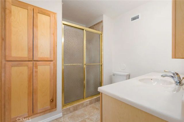 819 N Shaftesbury Avenue, San Dimas, CA 91773