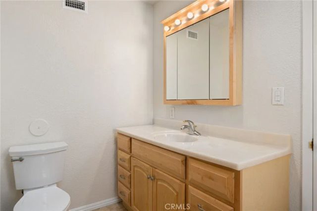 819 N Shaftesbury Avenue, San Dimas, CA 91773