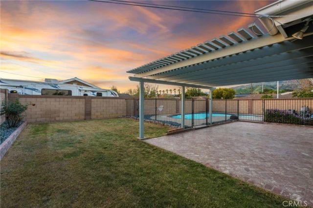 819 N Shaftesbury Avenue, San Dimas, CA 91773