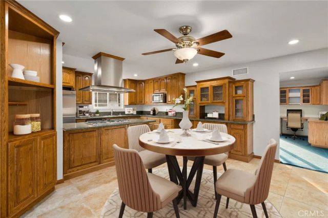 819 N Shaftesbury Avenue, San Dimas, CA 91773