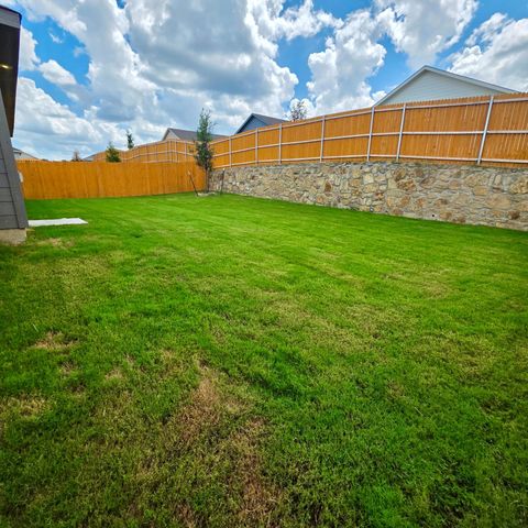210 Hidden Meadows Drive, Sherman, TX 75092