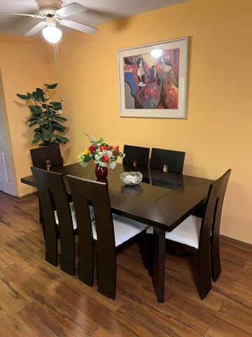 131 Camden F, West Palm Beach, FL 33417