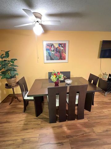 131 Camden F, West Palm Beach, FL 33417