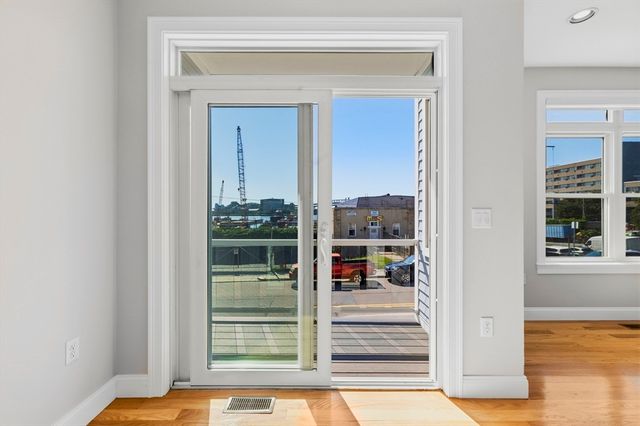 375 Border Street 375, Boston, MA 02128