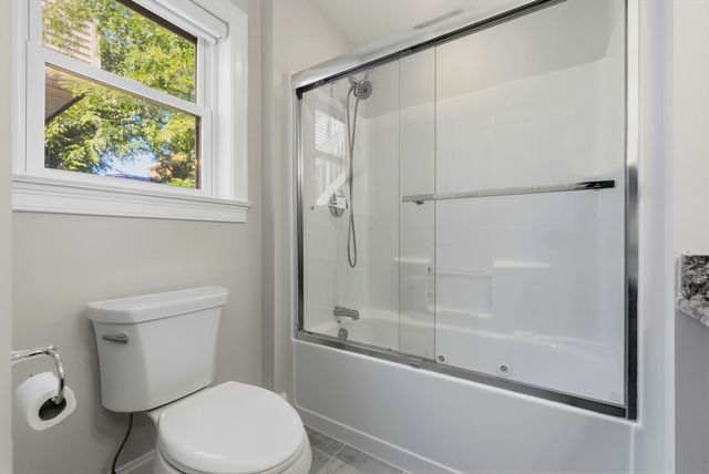 375 Border Street 375, Boston, MA 02128