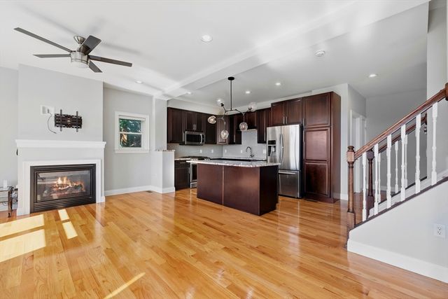 375 Border Street 375, Boston, MA 02128