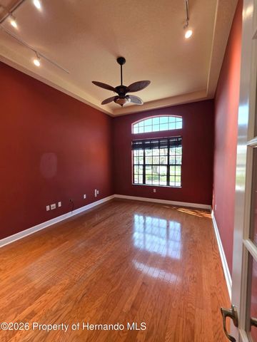 8421 Charleston Drive, Weeki Wachee, FL 34613