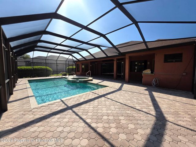 8421 Charleston Drive, Weeki Wachee, FL 34613