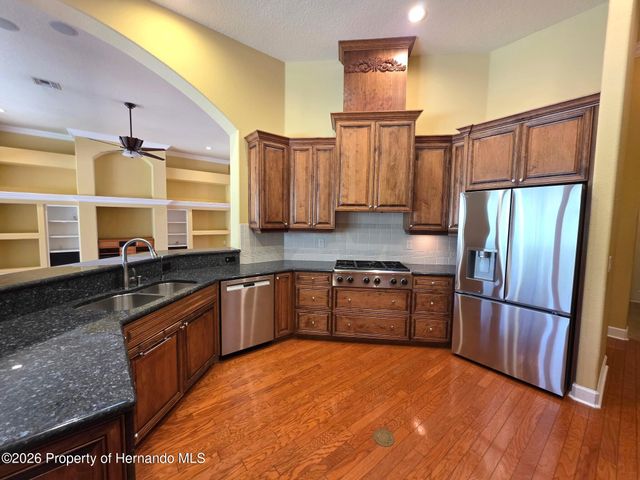 8421 Charleston Drive, Weeki Wachee, FL 34613