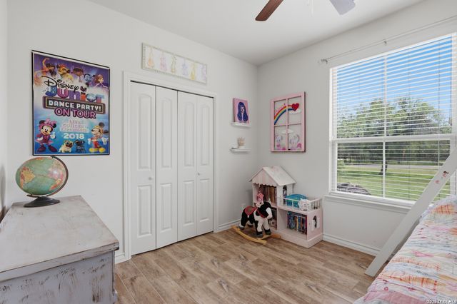 6211 LOCKHILL RD, San Antonio, TX 78240