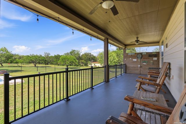 6211 LOCKHILL RD, San Antonio, TX 78240