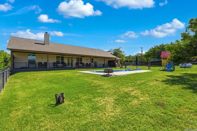 6211 LOCKHILL RD, San Antonio, TX 78240