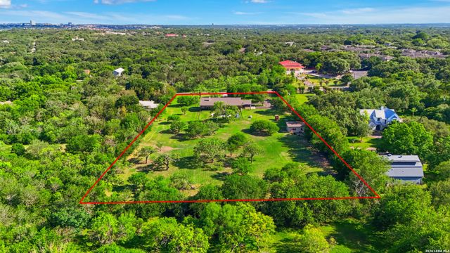 6211 LOCKHILL RD, San Antonio, TX 78240