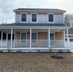 13 Arnold Avenue 1, Jamestown, RI 02835