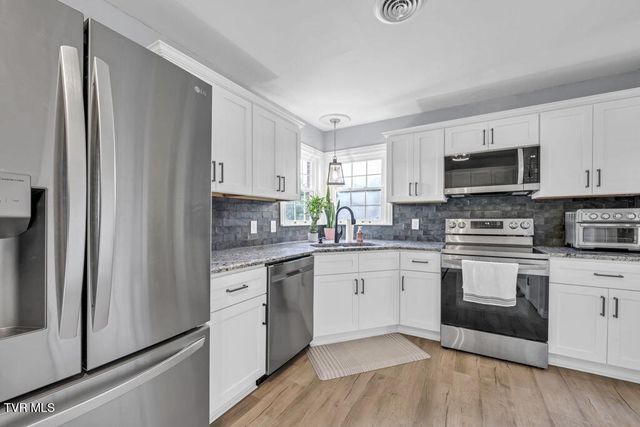 248 Sunset Drive, Mountain City, TN 37683