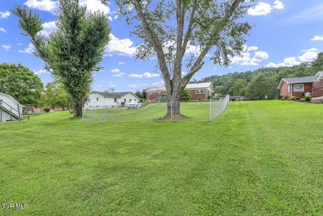 248 Sunset Drive, Mountain City, TN 37683