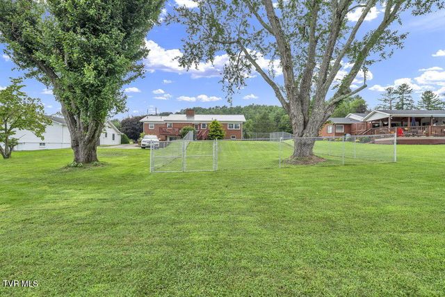 248 Sunset Drive, Mountain City, TN 37683