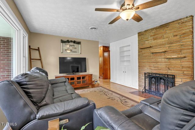 248 Sunset Drive, Mountain City, TN 37683