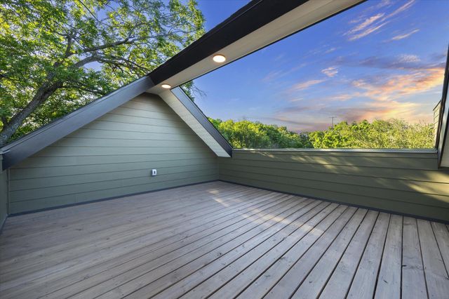 503 Terrace DR, Austin, TX 78704