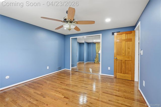 5701 Tequesta Court, West Bloomfield Charter Township, MI 48323