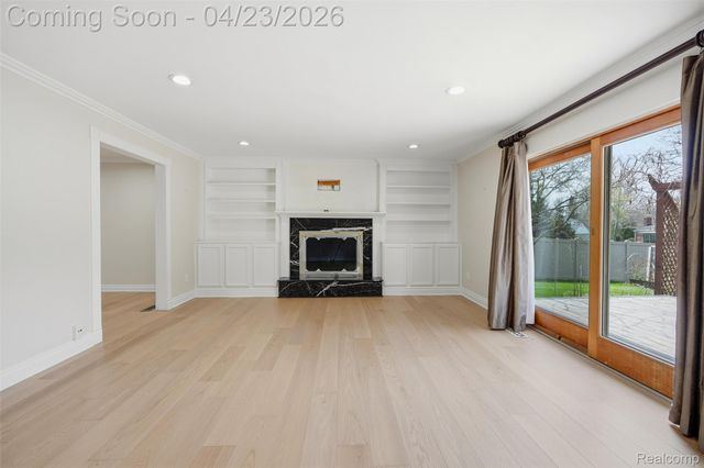 5701 Tequesta Court, West Bloomfield Charter Township, MI 48323