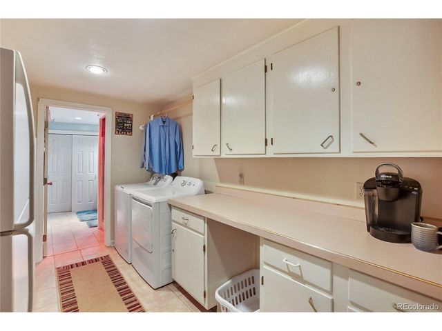 381 Saddleback Creek Dr, Florissant, CO 80816