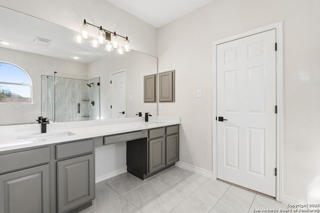 9618 Rosemont, Helotes, TX 78023