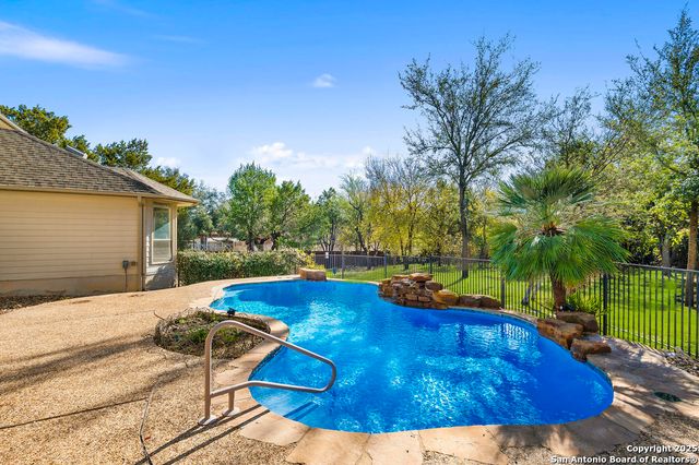 9618 Rosemont, Helotes, TX 78023