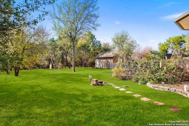 9618 Rosemont, Helotes, TX 78023