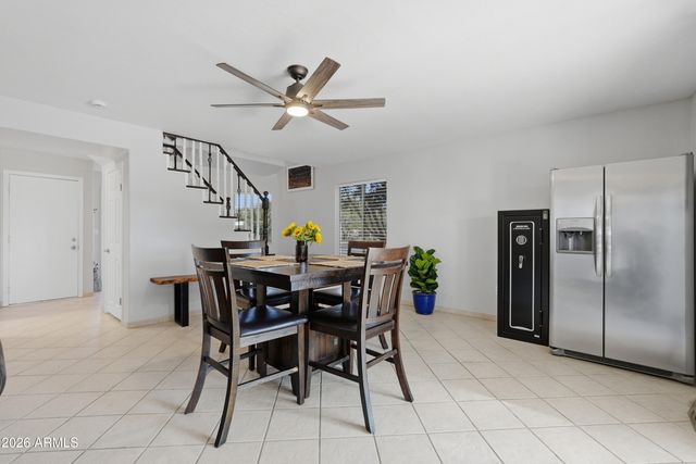 821 E KESLER Lane, Chandler, AZ 85225