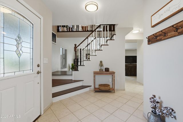 821 E KESLER Lane, Chandler, AZ 85225