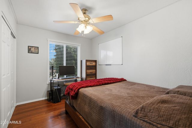 821 E KESLER Lane, Chandler, AZ 85225